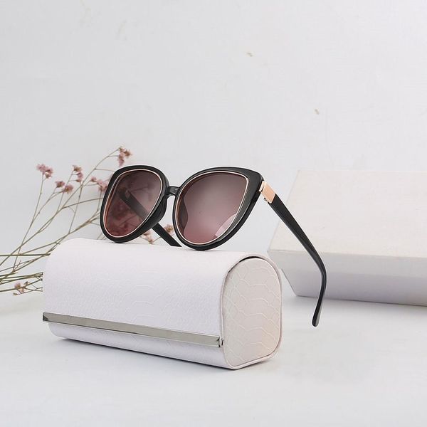 

summer beach fashion sunglasses men women universal 5-color ribbon box, White;black