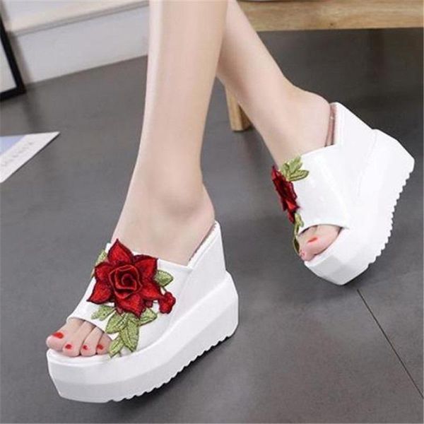 

comfortable women sandals fashion leather shoes slip on summer women's open toe beach black white