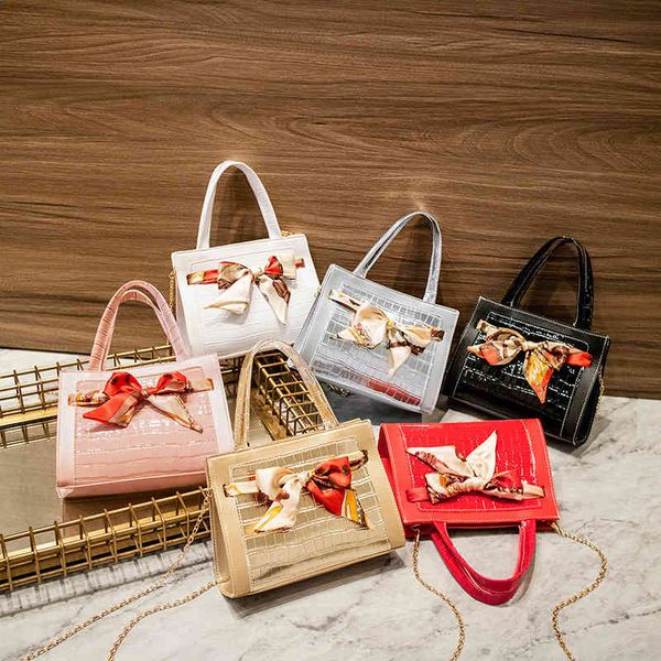 

wallet texture foreign style versatile handbag women's 2021 autumn trend fashion korean simple single shoulder messenger bag, Red;black