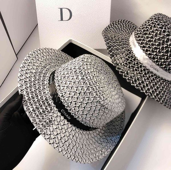 

straw hat women's little fragrance simple flat letter hollow hat women's british sunscreen seaside holiday sunshade hat fashion, Black;white