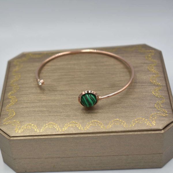 

2019 fashion lola emerald lovers rose stainless steel bracelet, Black