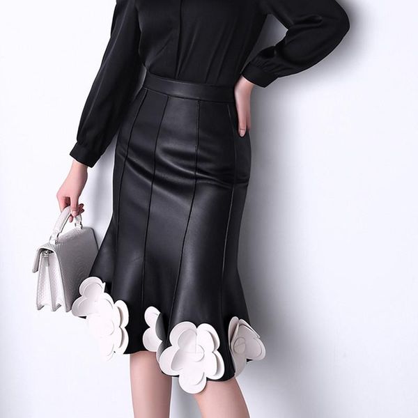 

skirts factory 2021 style women french elegant high waist flower genuine leather fishtail skirt, Black