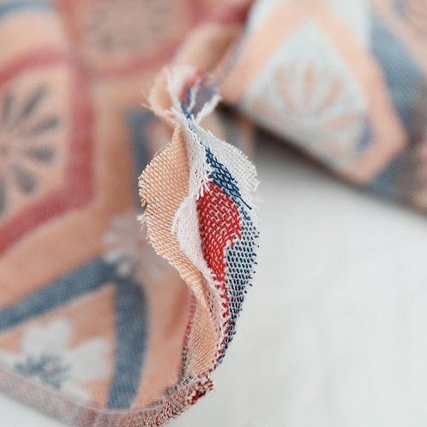 

towel spot household high-end absorbent bath towel, thick pure cotton soft ethnic pattern