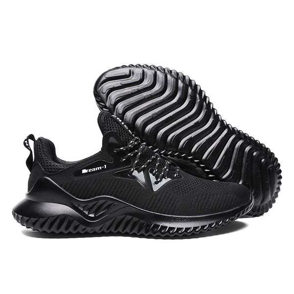 

sneakers men casual shoes lightweight breathable walking gym shoes men harajuku classic mens trainers tenis plus size, Black