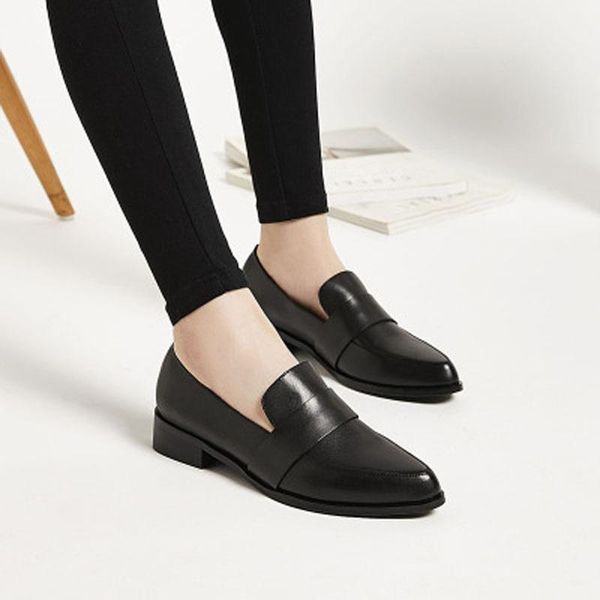 

dress shoes spring summer autumn and winter thick heel pointed patent-leather women's retro small leather, Black