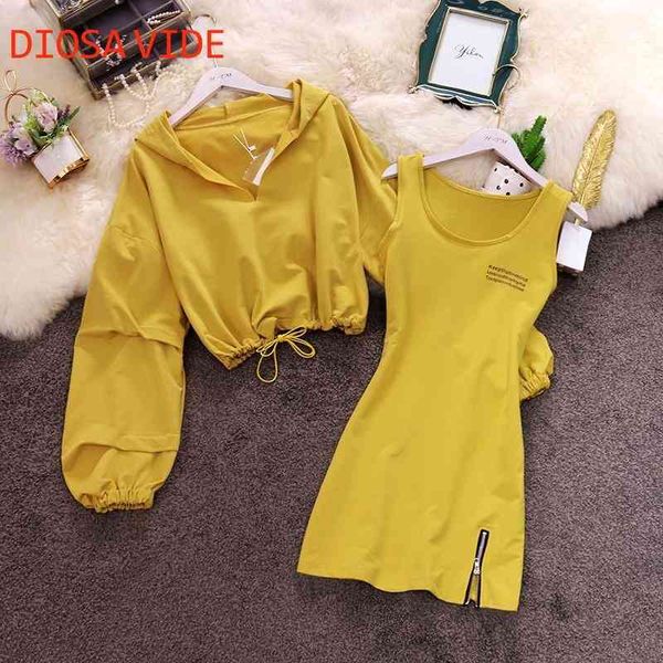 

autumn new chic short hooded letters embroidery cotton sweater sleeveless dress suit women 210407, White