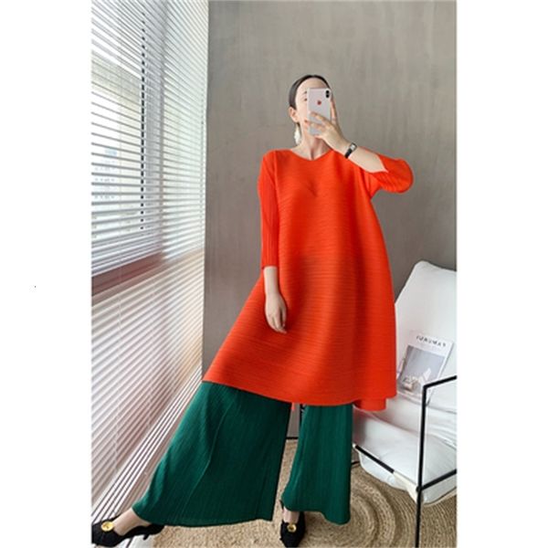 

dress miyake fashion fold all-match pleats three quarter solid color o-neck a-line, Black;gray
