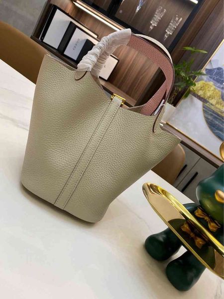 

new women's litchi pattern kraft vegetable basket pure hardware non fading handbag