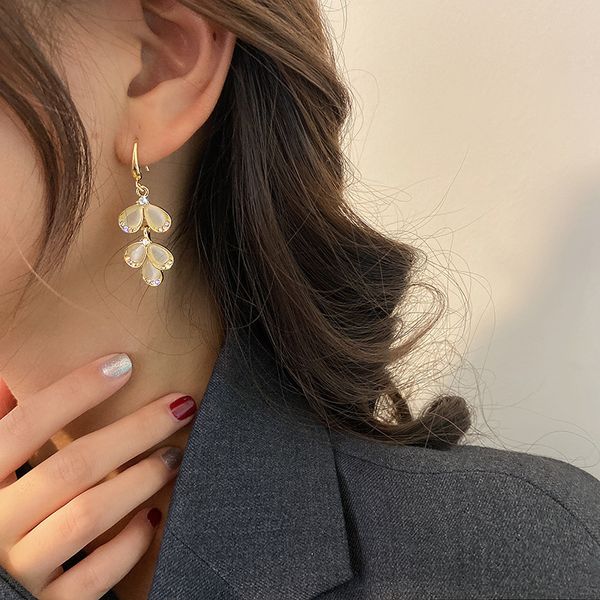 

fashion design cat's eye stone inlaid with diamond leaves ear hook versatile simple personality earring net red fashion earrings for wo, Silver