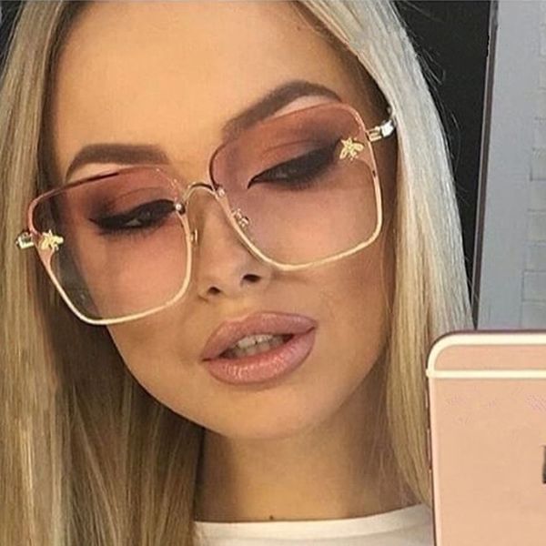 

2020 new lady Oversize Random place Bee sunglasses Women brand Mode Small bees Gradient sunglasses Women UV400 Glasses wholesale, Silver