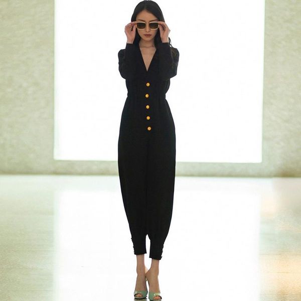 

women's jumpsuits & rompers black jumpsuit 2021 runway v neck single breasted long sleeve elastic waist beam foot loose overalls, Black;white