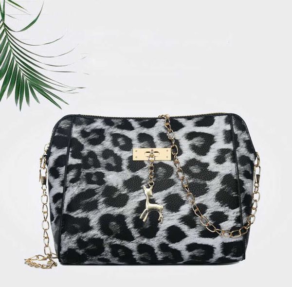 

designer handbags crossbody bag backpack leopard fashion trendy female brands hand womens purse messenger shoulder s 2021