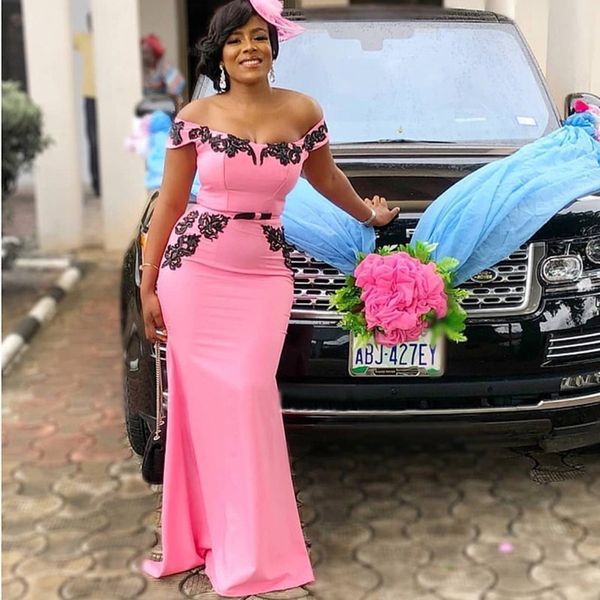 

pink mermaid bridesmaid dresses 2021 black applique lace long african maid of honor dress for women new vestido madrinha, White;pink