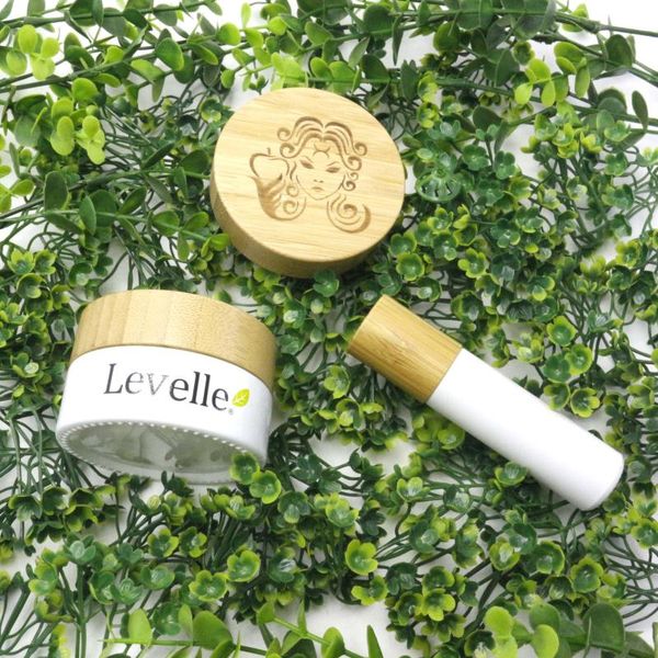 

storage bottles & jars engraving logo cosmetic container 30g 60g 120g pp white plastic cream jar with bamboo cap printing ,lip