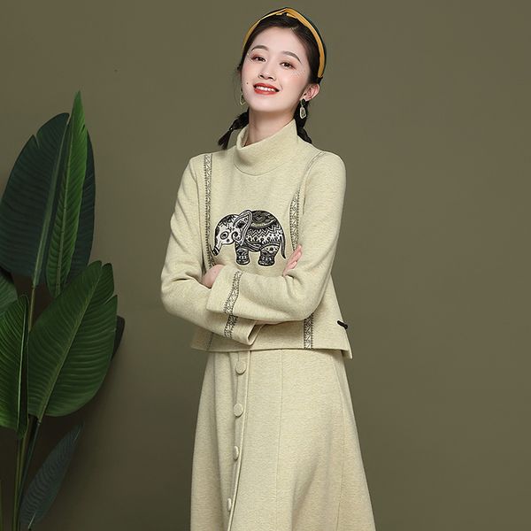 

skirt women's set autumn winter suits ladies cute animal embroidery sweater pullovers+mid-calf knitted skirt, White