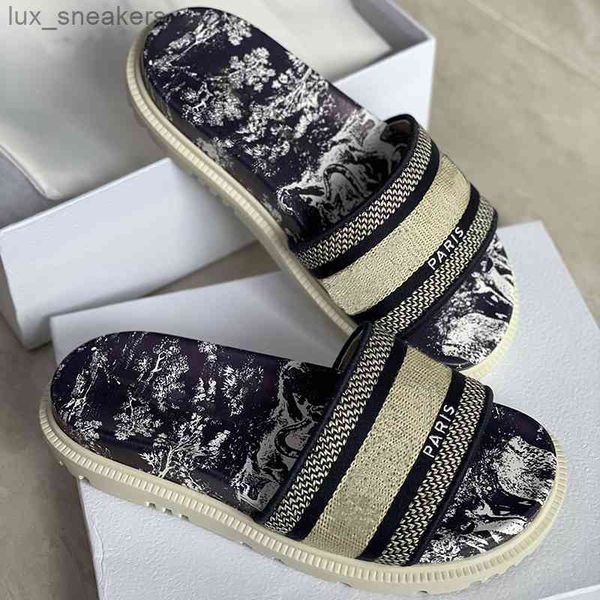 

2021 paris dway platform sandals womens slippers ladies scuffs summer outdoor beach floral striped causal flip flops flat slide, Black