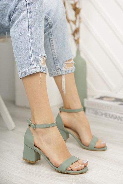 

sandals women's water green daily heels, Black