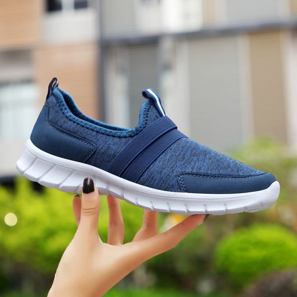 Running Womens Trainers Sports Men Shoes Cinza Preto Azul Vermelho Branco Sunmmer Tênis de corrida plana de sola grossa Código: 12-7696 82274 57325