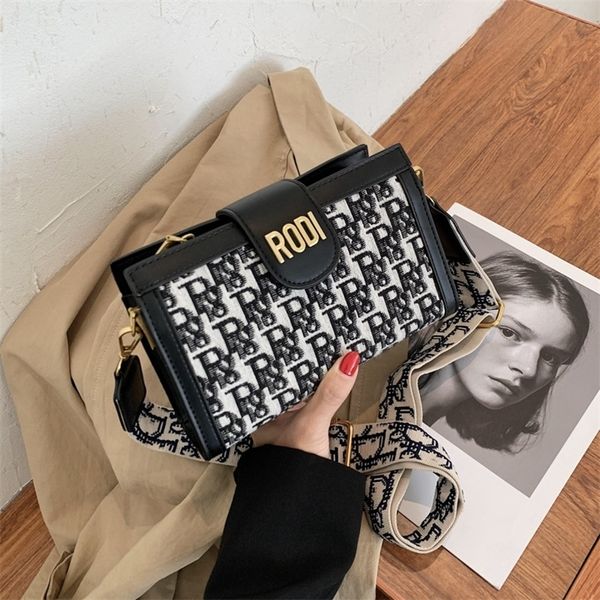 

factory store shop women's bag family wide shoulder belt letter embroidery messenger korean version horizontal cloth small single f8so