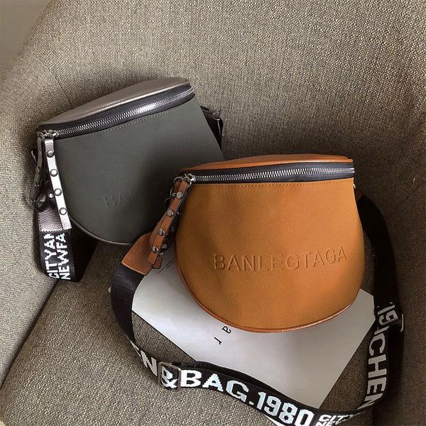 

fashion semicircle saddle crossbody bag women pu leather shoulder handbags casual female wide straps travel money purses