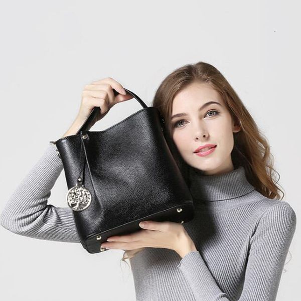 

messenger bags messenger bags bucket head 2021 leather simple handbag fashion versatile one shoulder women's bag
