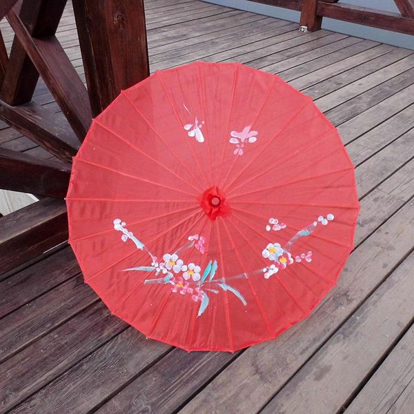 LJA9366 Handmade Oriental Parasol for Weddings & Photography - Lightweight, Elegant & Durable with Unique Fabric Design.
