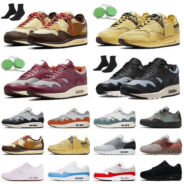 

2022 fashion women mens 1 1s patta waves running shoes black grey noise aqua monarch rush maroon 87 cactus jack jogging trainers baroque bro