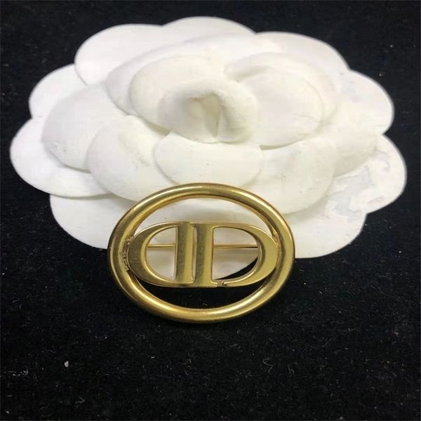 

special offer designer jewelry egg shaped brass letter fur clothing accessories brooch pin female cimb, Gray