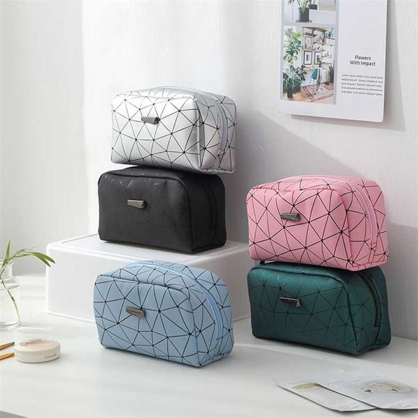 

fashion travel diamond pu makeup bag organizer women waterproof zipper cosmetic make up storage portable beauty wash kit case 211028