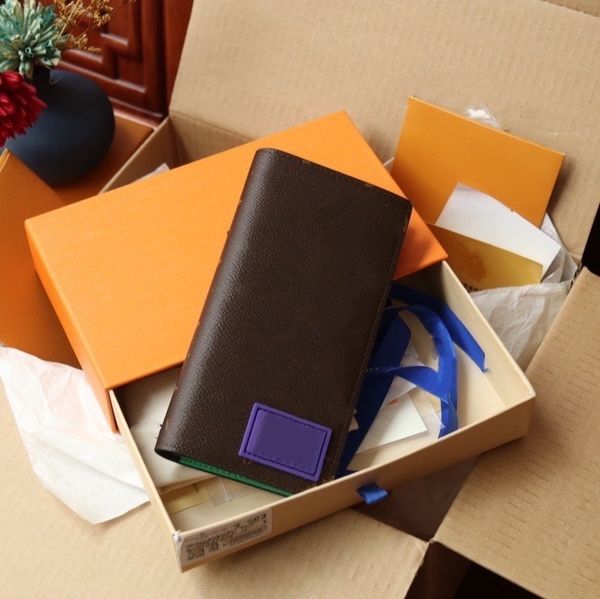 

2023 luxury wallet big brand simple fashion classic luggage designer bag fashion ladies classic presbyterian purse card holder, Red;black