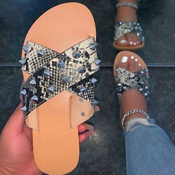 

summer beach slides new sell rivet slip on open toe comfortable ladies flat casual sandals 36-43 big size female slippers, Black