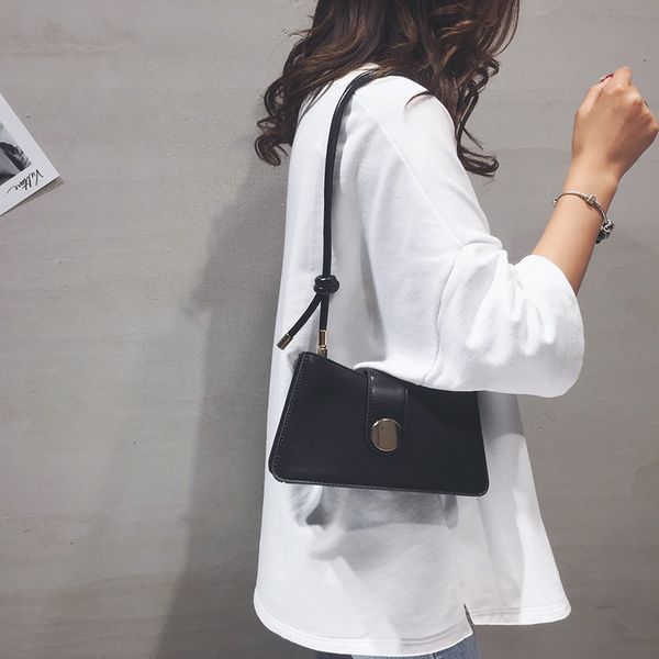 

Messenger Bags Messenger BagsNiche Women's Advanced 2021 Fashion Texture Underarm Single Cross Shoulder French Club Bag