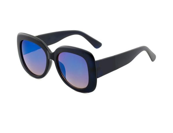234 occhiali da sole da uomo dal design classico Fashion Montatura ovale Rivestimento UV400 Lente Gambe in fibra di carbonio Occhiali stile estivo con scatola