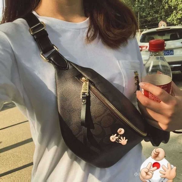 

women luxurys designers bags 2021 designer handbags multi pochette crossbody bag zhouzhoubao123 louisbags_18 hanghhangbag retro leather ches