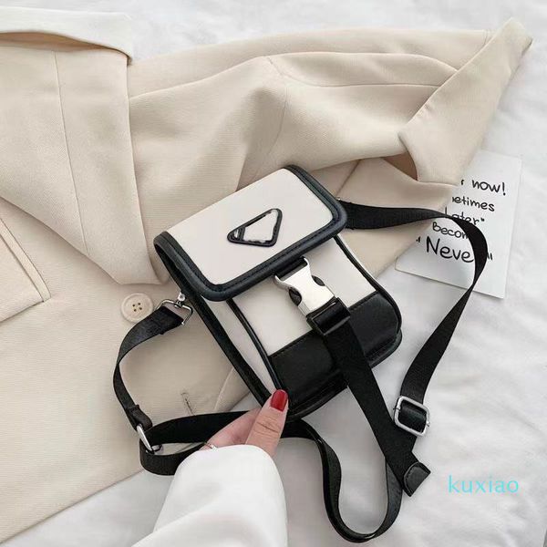 

2021 new luxury women's key ring mobile phone bag women's crossbar mini bag long chain shoulder strap messenger bag drawstring, Silver