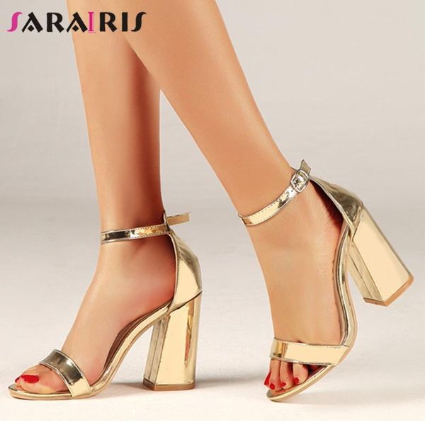 Mode Metallic Lady Brand Dress Party Abschlussball Sandalen Frauen rund Zehens Anksgurt High Heels Schuhe Frau Frau