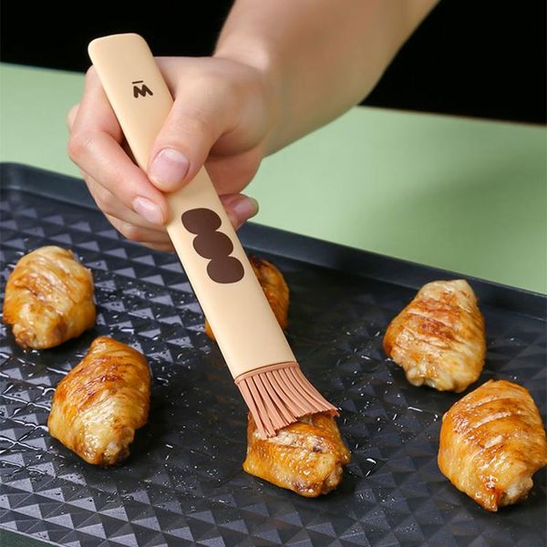 

tools & accessories kitchen barbecue oil brush high temperature baking edible silicone cooking easy to clean portable bbq liquid pastry