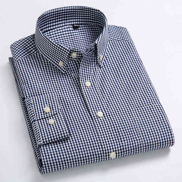 

men's standard-fit long-sleeve casual checked shirt single patch pocket button-down collar comfortable 100% cotton gingham shirt w22021, White;black