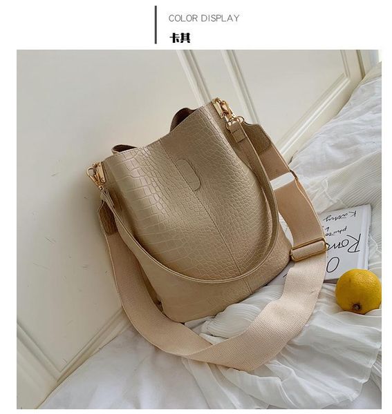 

crocodile single shoulder bucket bag high capacity broadband messenger bags