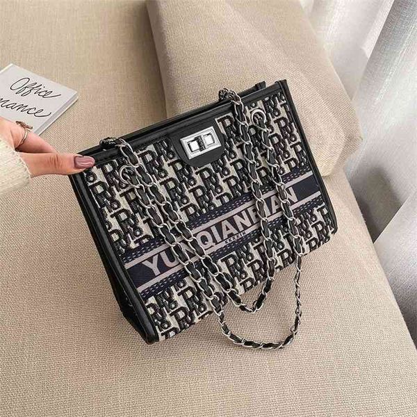 

factory shop versatile ins chain single shoulder messenger small bag female fashion student network red, foreign style and large capacity