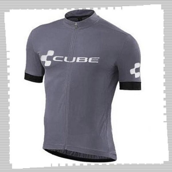 Maglia da ciclismo Pro Team CUBE Maglia da ciclismo estiva da uomo ad asciugatura rapida Uniforme da mountain bike Camicie da bici da strada Abbigliamento da corsa Abbigliamento sportivo da esterno Y21041266