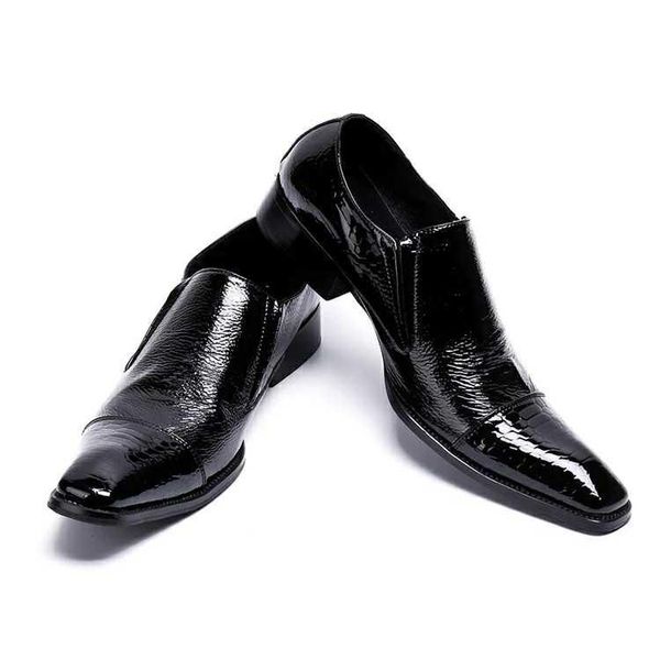 

dress shoes italian 2021 men formal wedding genuine leather retro brogue business office men's flats oxfords for male, Black