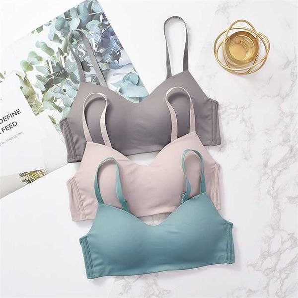 Roseheart Mulheres Moda Pele Preta Feminina Sem Fio Sutiãs Push Up Fio Acolchoado Bra Livre Calped Cup A B Underwear 211110