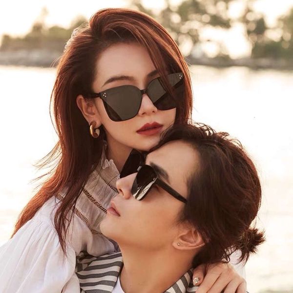 

2020 polarized sunglasses gm women's fashion ultraviolet round face thin driving glasses men, White;black