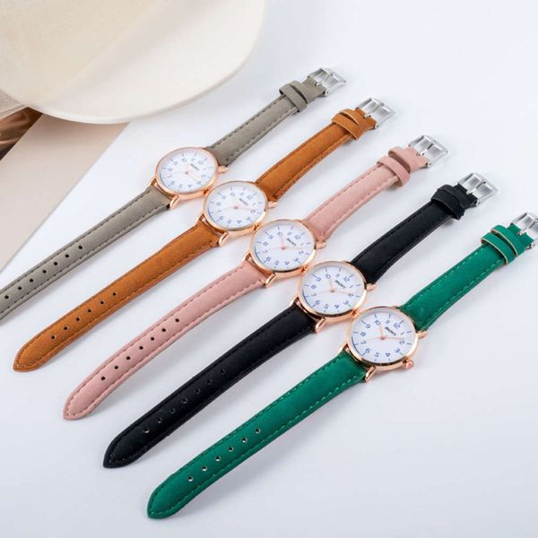 

2021 fashion leisure waterproof trend sports watch rx7b, Slivery;brown