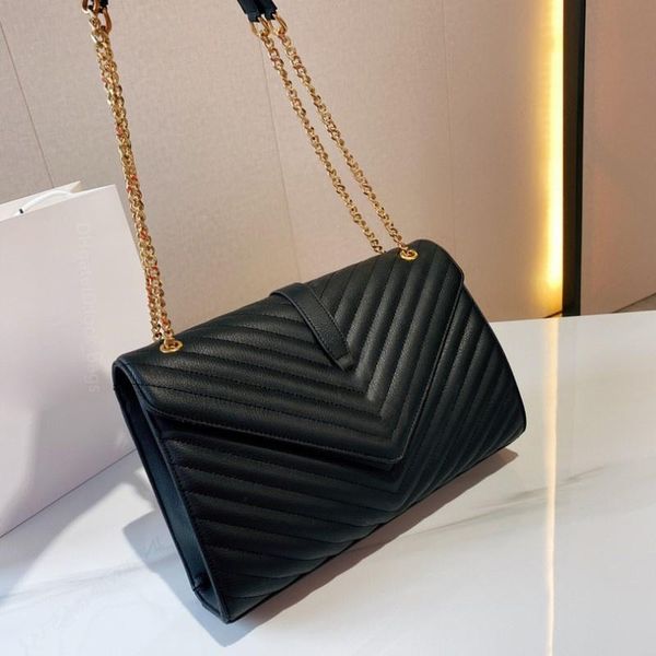 

ss lady v-shaped pattern quilted bags fashion famous women handbag high capacity shopping bag single shoulder ladies braided handbags 02, Black;red