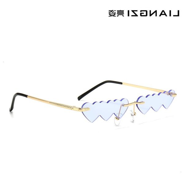 

sunglasses fashionable frames quay arrival futuristic glasses women skinny cool trendy sun heart shaped glasses feminino, Black