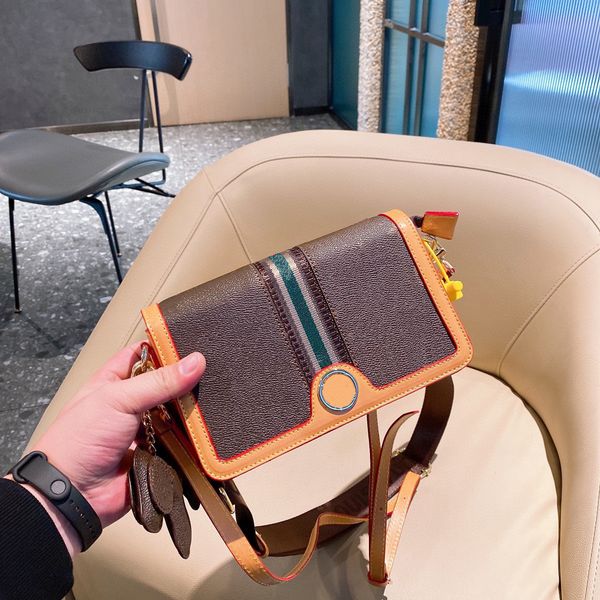 

fashion diagonal bag 21 new designer ladies shoulder bag trend value three-piece set + puppy pendant + wallet + gift box wf212042