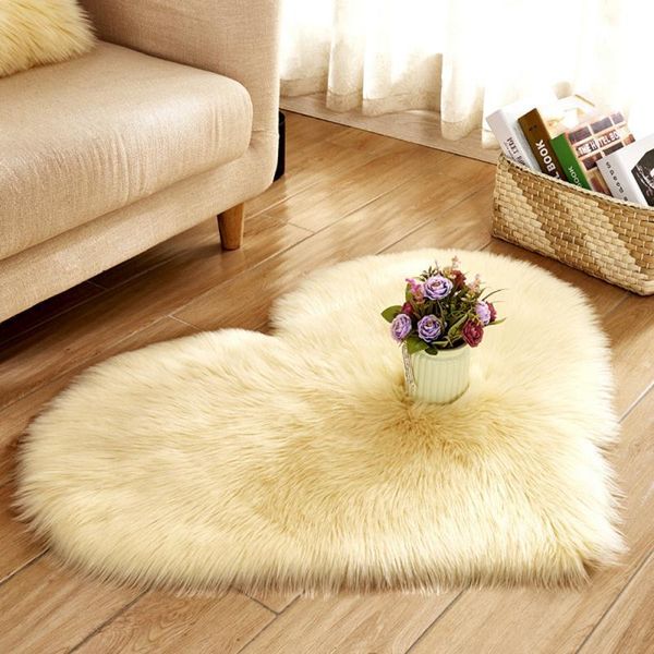 

carpets sheepskin floor mats imitating wool heart-shaped carpet fluffy plush soft home decoration for living room bedroom