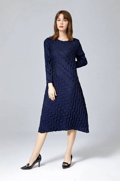 

dress miyake fold o-neck fwave pleats long sleeve, Black;gray